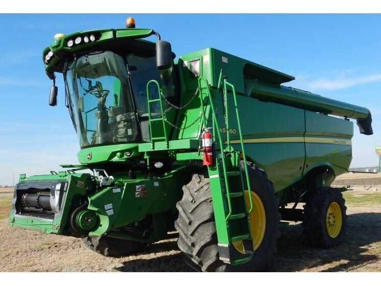 2012 John Deere S660